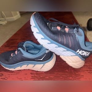 Gaviota 3 women’s Hoka One One size 8